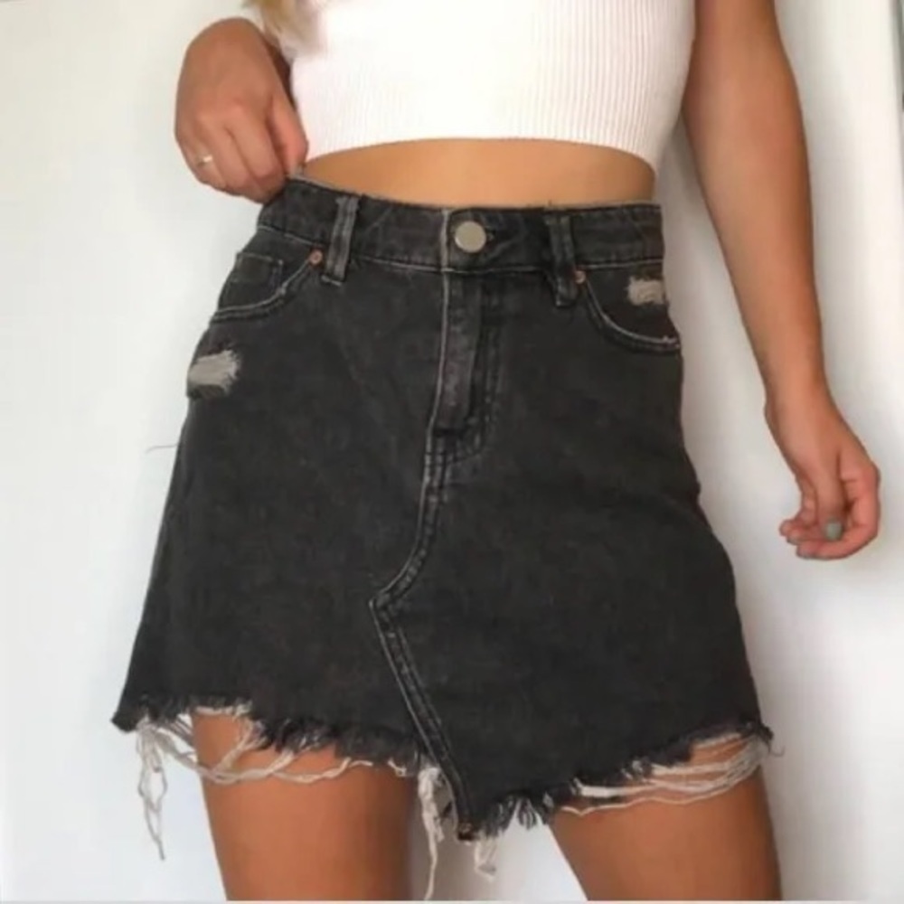 Urban Outfitters BDG Distressed Black Denim Mini Skirt Small